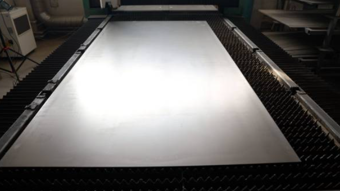 Monel 400 Sheet vs Stainless Steel: Which Material Is Better?